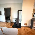 Le Gaston De Belair - 006 - 2nd Floor - Shared Kitchen Apartment *