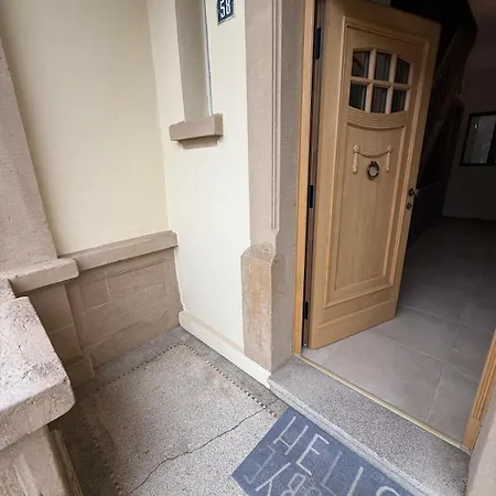 Apartment Le Gaston De Belair - 006 - 2nd Floor - Shared Kitchen