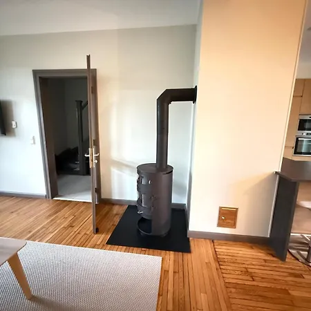 Le Gaston De Belair - 006 - 2nd Floor - Shared Kitchen Διαμέρισμα *