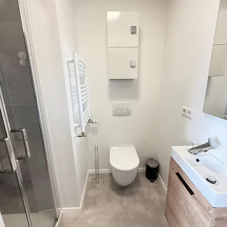 Διαμέρισμα Le Gaston De Belair - 006 - 2nd Floor - Shared Kitchen *